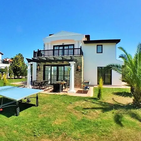 Fun&sun Two For Big Families באלאק